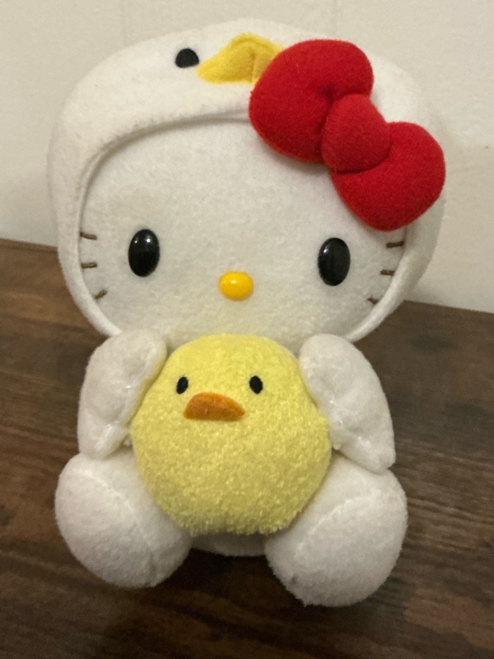 JK24 JUNK Hello Kitty Sanrio Smiles 2016 Yakult Chick Plush 6" Stuffed Toy Doll